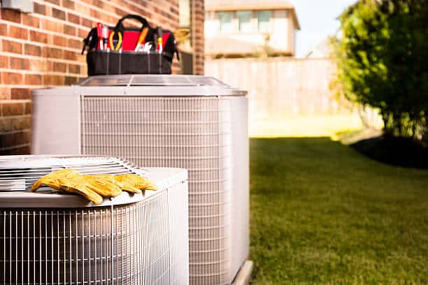 Expert Home Service technician repairing residential cooling system in Orange County FL<br />
